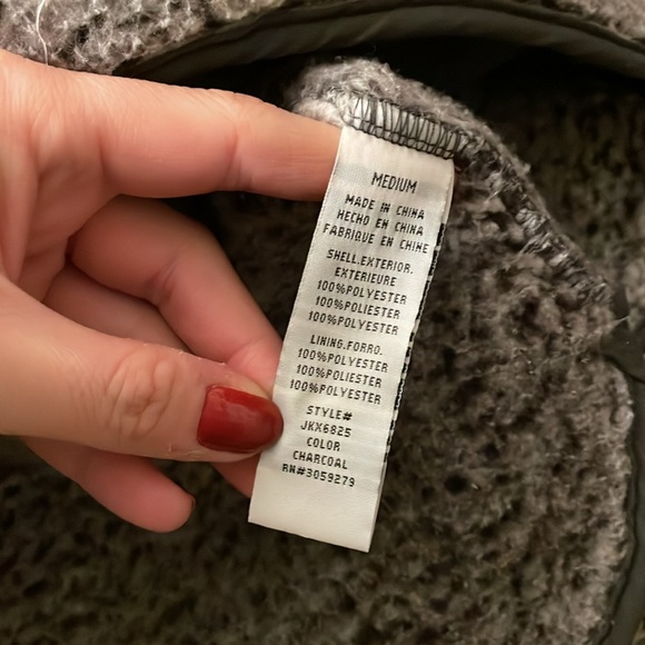 Thread and Supply Pullover - Picture 3 of 4